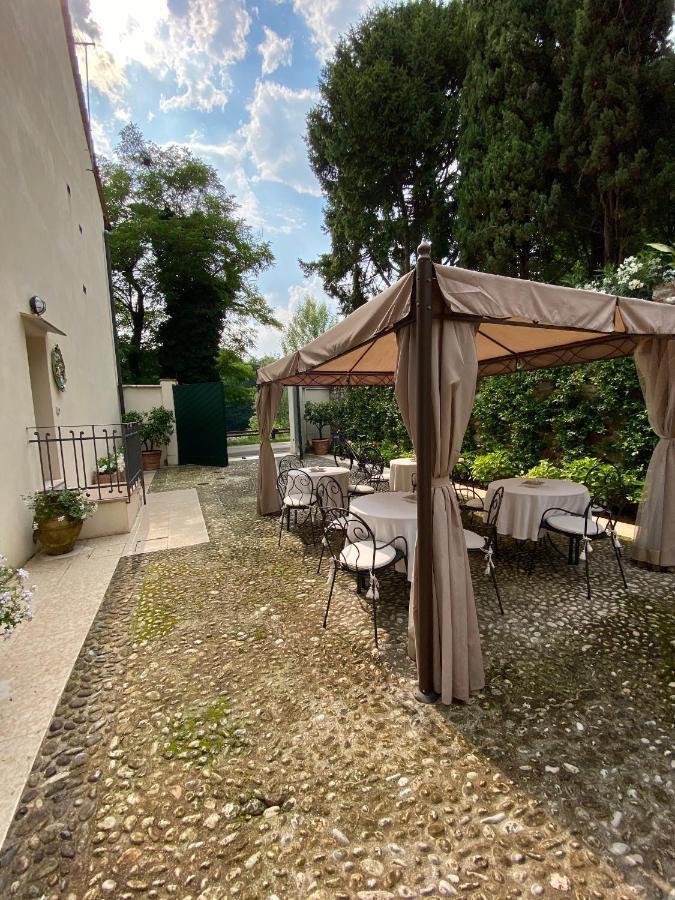 Ca' Hemingway Aparthotel Bassano del Grappa Exterior photo