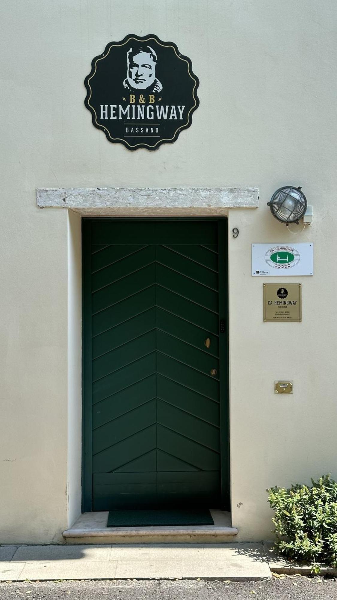 Ca' Hemingway Aparthotel Bassano del Grappa Exterior photo
