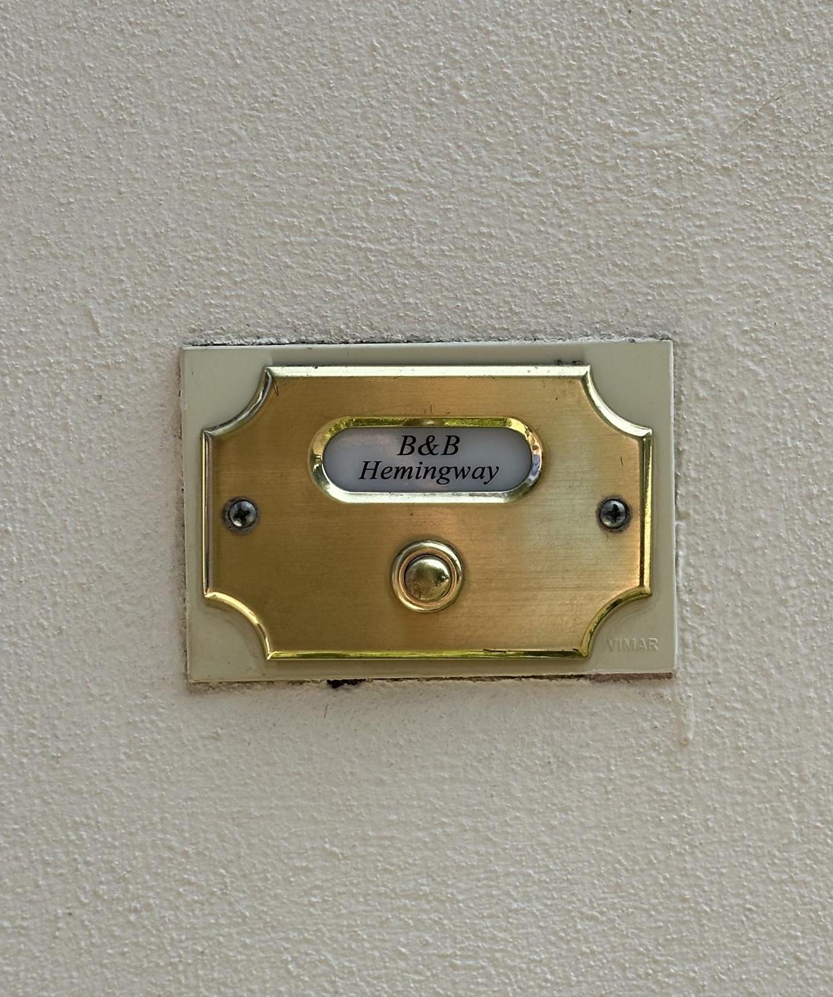 Ca' Hemingway Aparthotel Bassano del Grappa Exterior photo